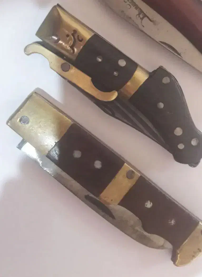 چاقو|کلکسیون اشیاء عتیقه|تربت‌حیدریه, شهید بهشتی|دیوار