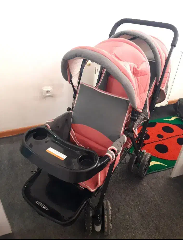 کالسکه دوقلو هست|کالسکه و لوازم جانبی|مراغه, |دیوار