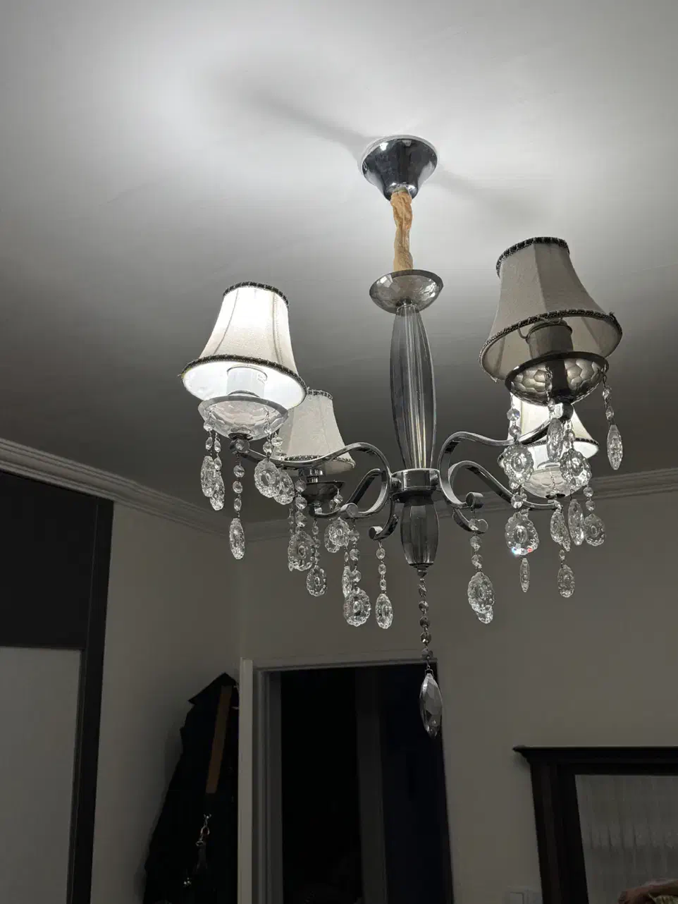 لوستر استیل یک عدد مناسب برای اتاق خواب یاآشپزخانه|لوستر و چراغ آویز|ارومیه, |دیوار