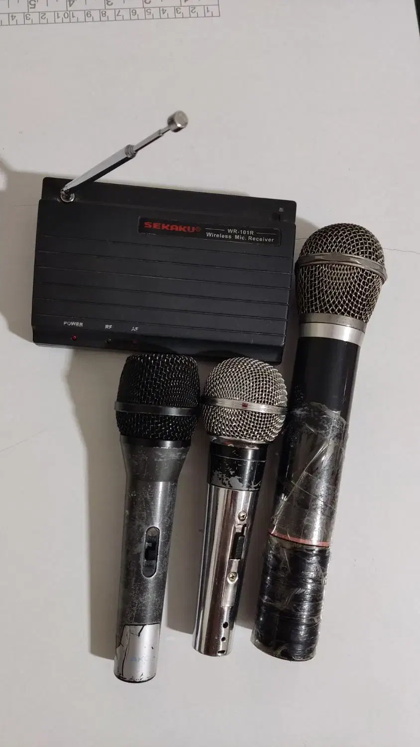 میکروفن بی سیم|آلات موسیقی|بروجرد, |دیوار