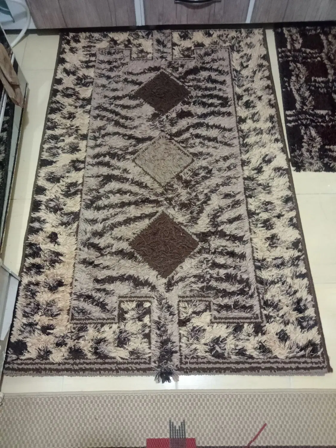 گلیم ۳متری|گلیم، جاجیم، گبه|خرمآباد (تنکابن), |دیوار
