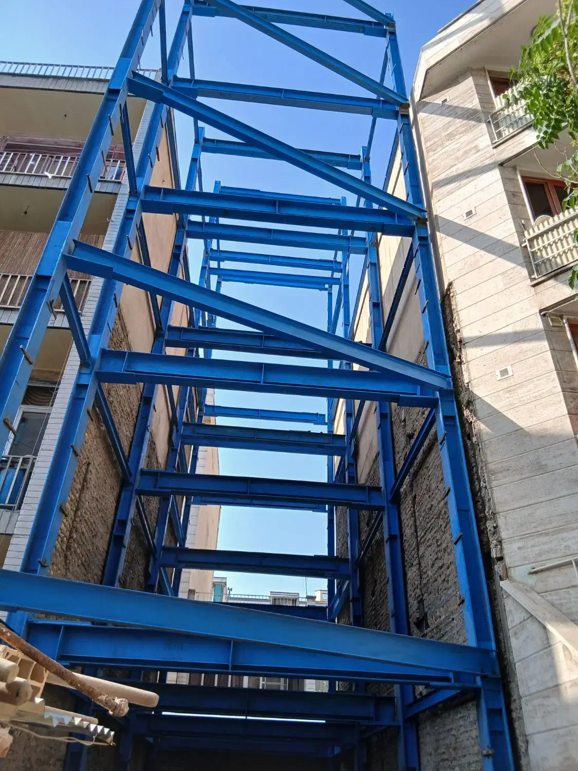 جوشکار حرفه ای ساختمانی اسکلت فلزی|خدمات پیشه و مهارت|قرچک, میرزائی شمالی|دیوار