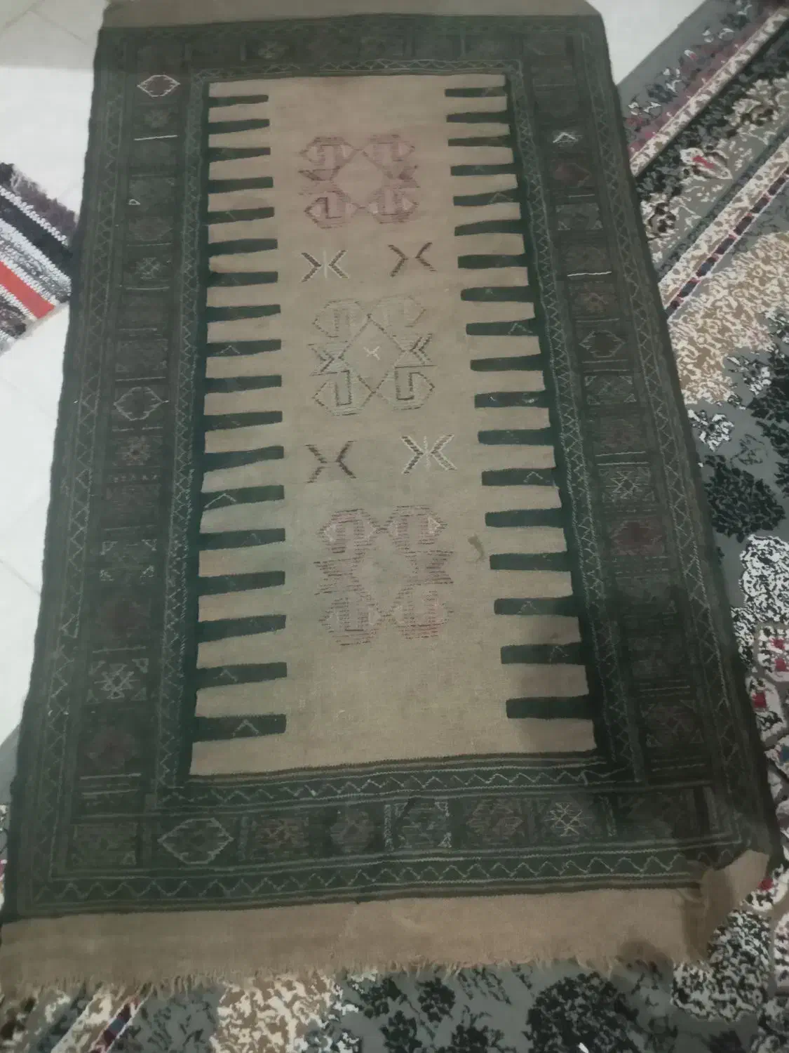 سفره کردی قدیمی|گلیم، جاجیم، گبه|بجنورد, |دیوار