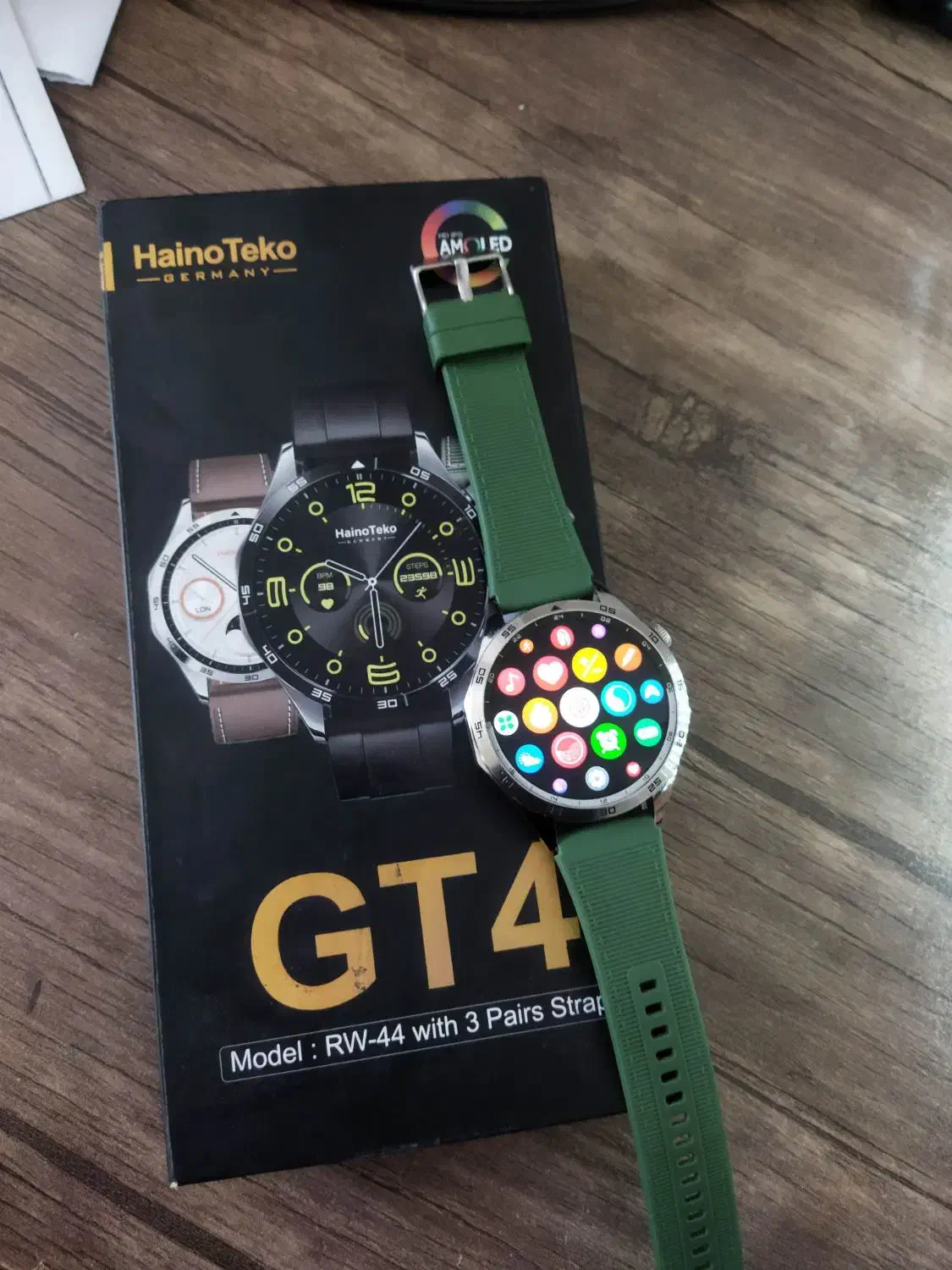 ساعت|ساعت|قم, حنیف نژاد|دیوار