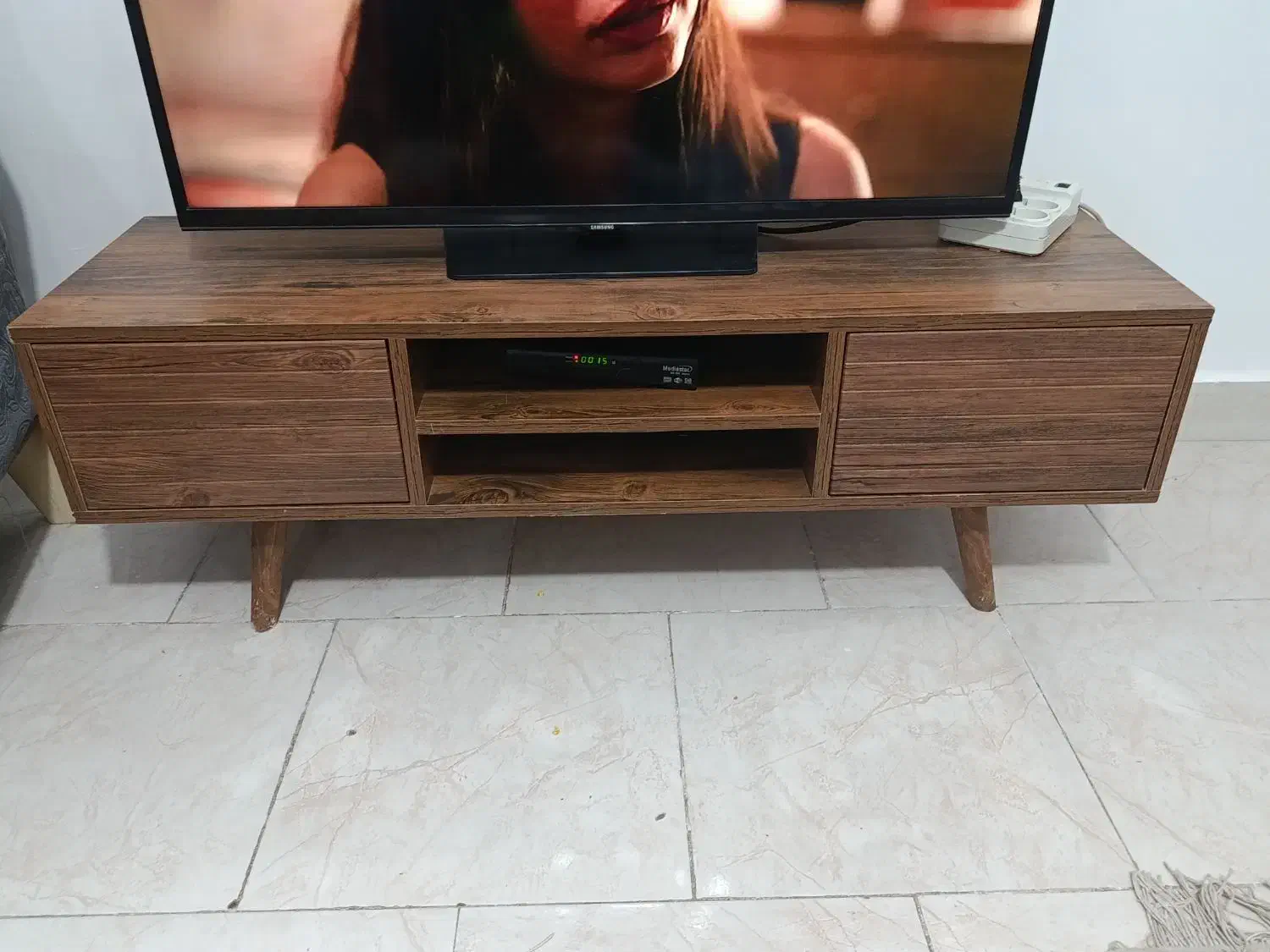 میز تلویزیون|میز تلویزیون|پیشوا, |دیوار