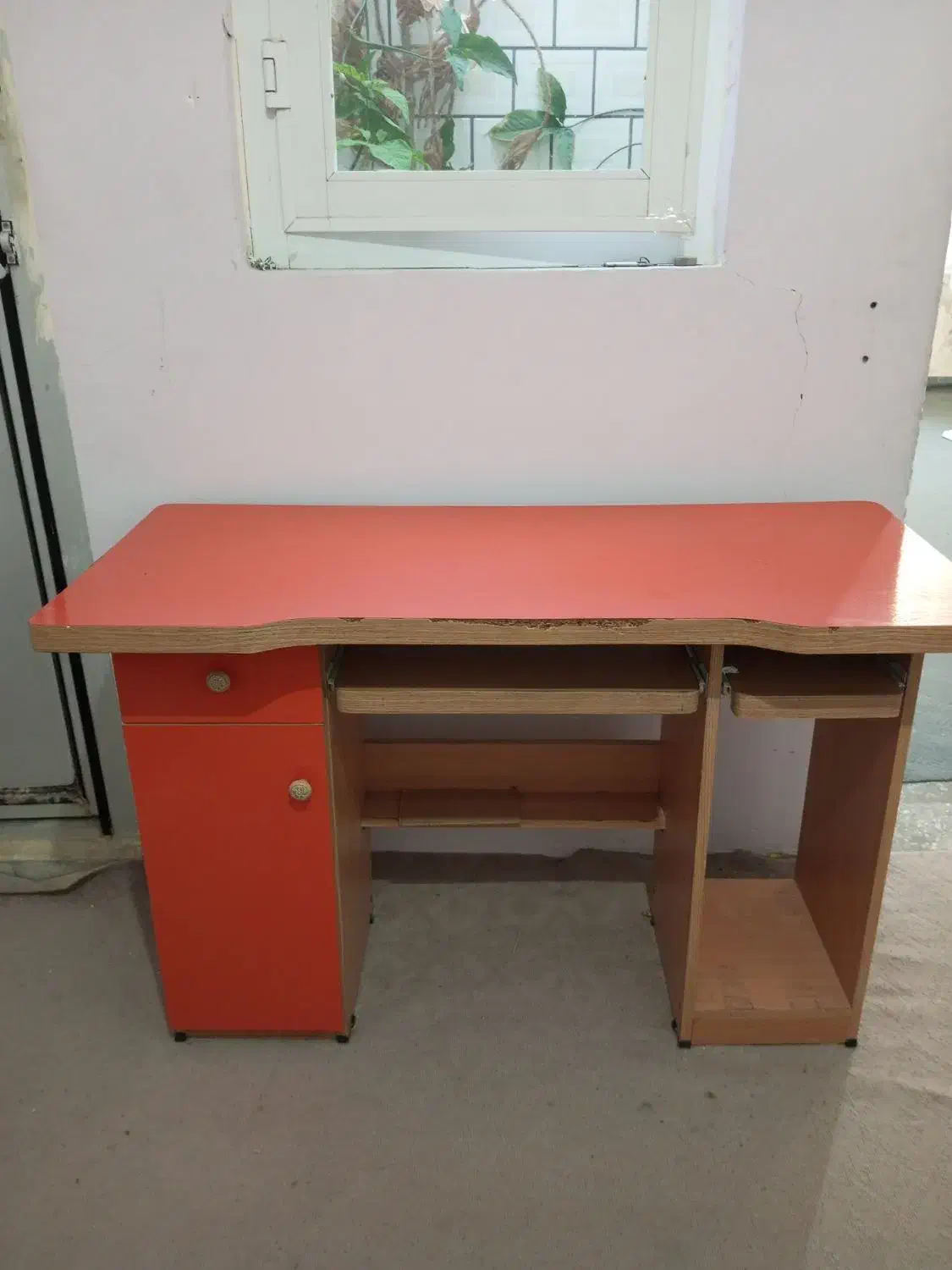 میز کامپیوتر  mdf|میز تحریر و کامپیوتر|کرمانشاه, |دیوار