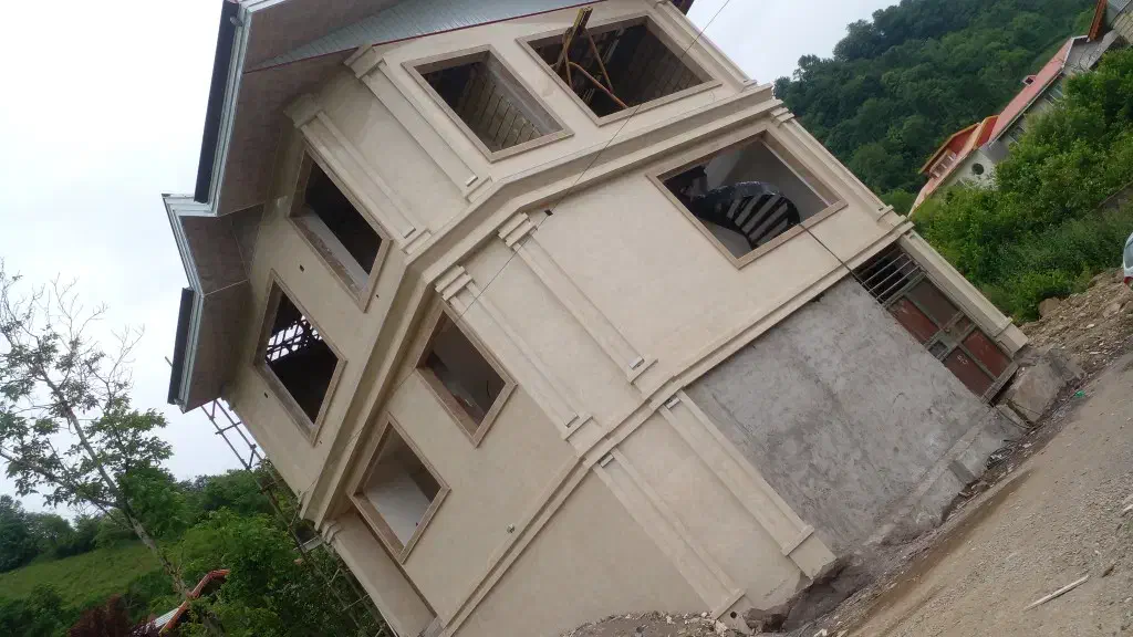 اجرای حرفه‌ای سنگ و سرامیک ساختمان|خدمات پیشه و مهارت|لاهیجان, لیل|دیوار