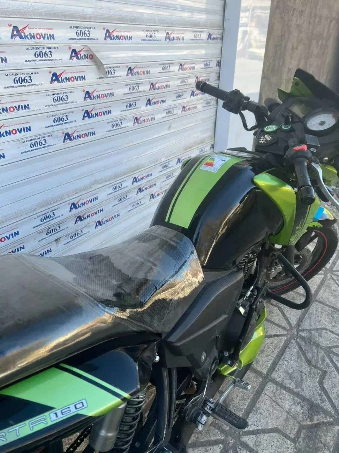 اپاچی ۱۶۰|موتورسیکلت|نیشابور, گنبد سبز|دیوار