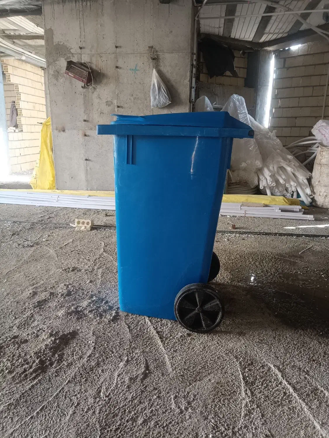 سطل زباله|لوازم نظافت|صدرا-فارس, باغشهر دادگستری قدیم|دیوار