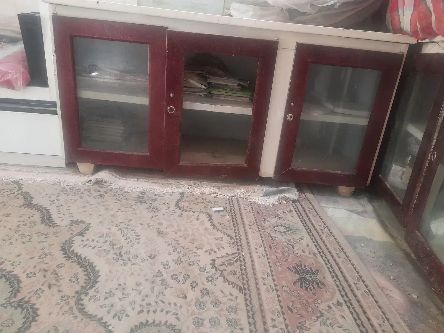 دوتا کمد|جاکفشی، کمد، دراور|کرمان, |دیوار