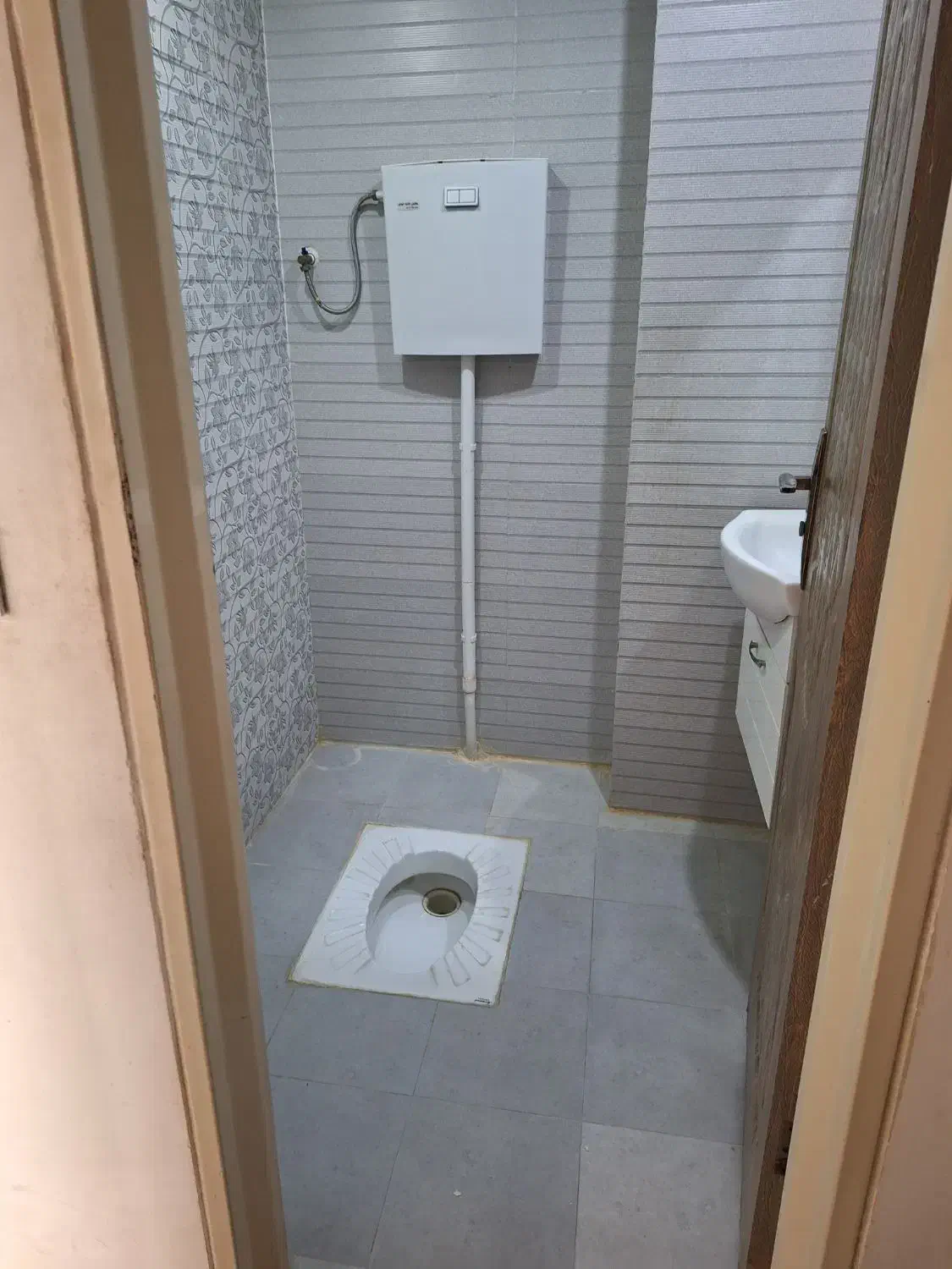 اجاره آپارتمان فلاح منطقه۱۷ متراژ ۱۰۵متر