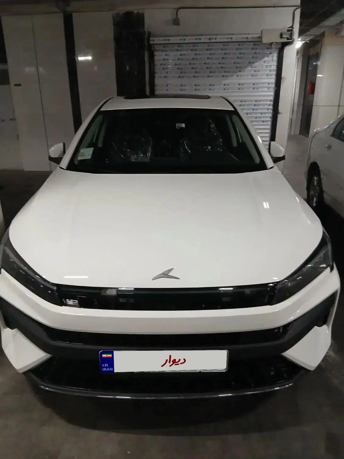 کی ام سی سفید مدل 1404|خودرو سواری و وانت|تهران, شهرک خرازی|دیوار