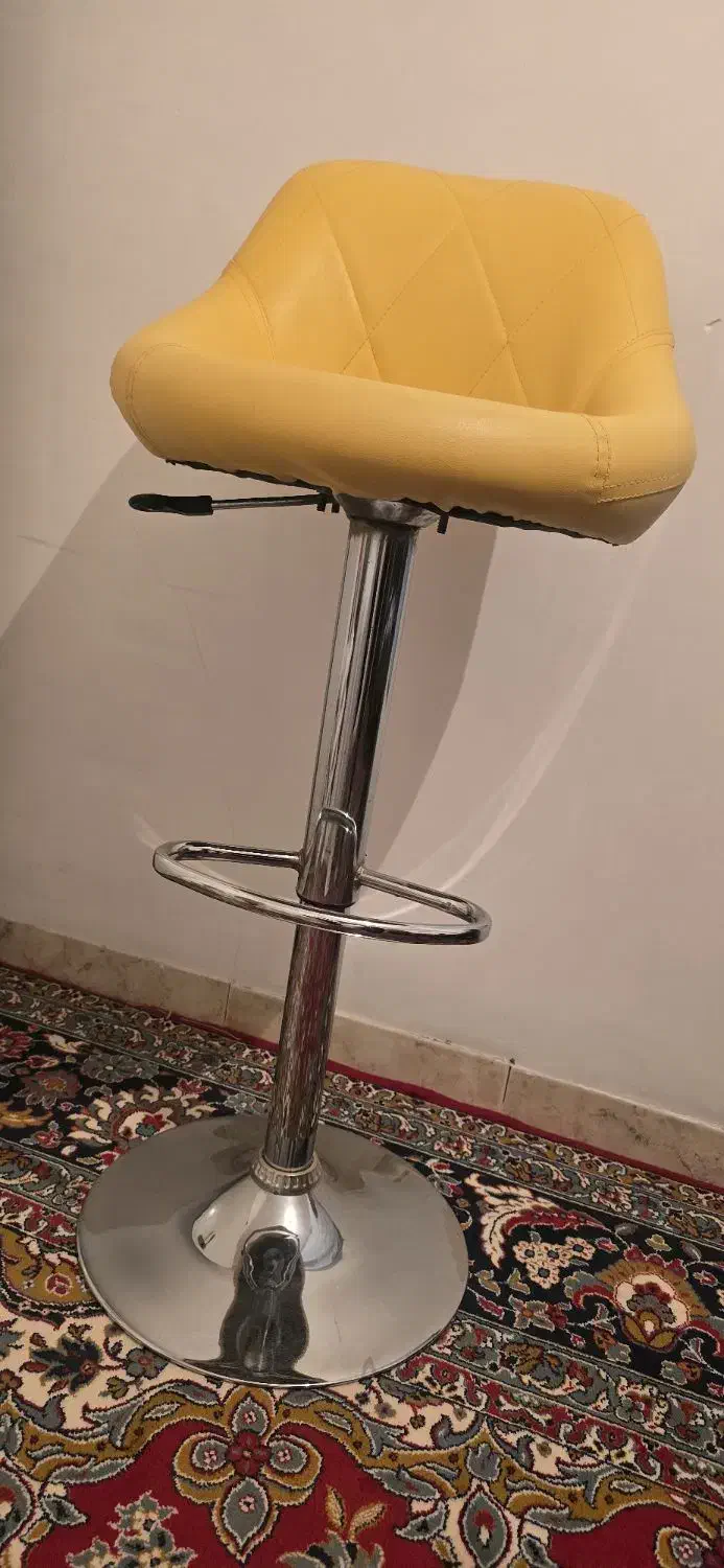 صندلی جکدار نو|صندلی و نیمکت|اقبالیه, |دیوار