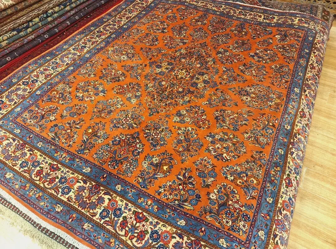 قالی مربع دستباف گل امریکایی|فرش|تهران, اکباتان|دیوار