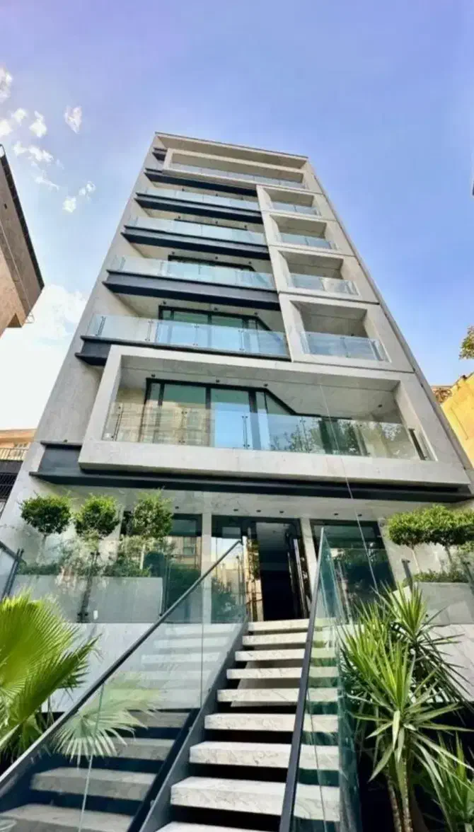 ۳۵۰ متر / چهارخواب /ویو ابدی/مشاعات هتلی/2 پارکینگ|فروش آپارتمان|بندرعباس, |دیوار