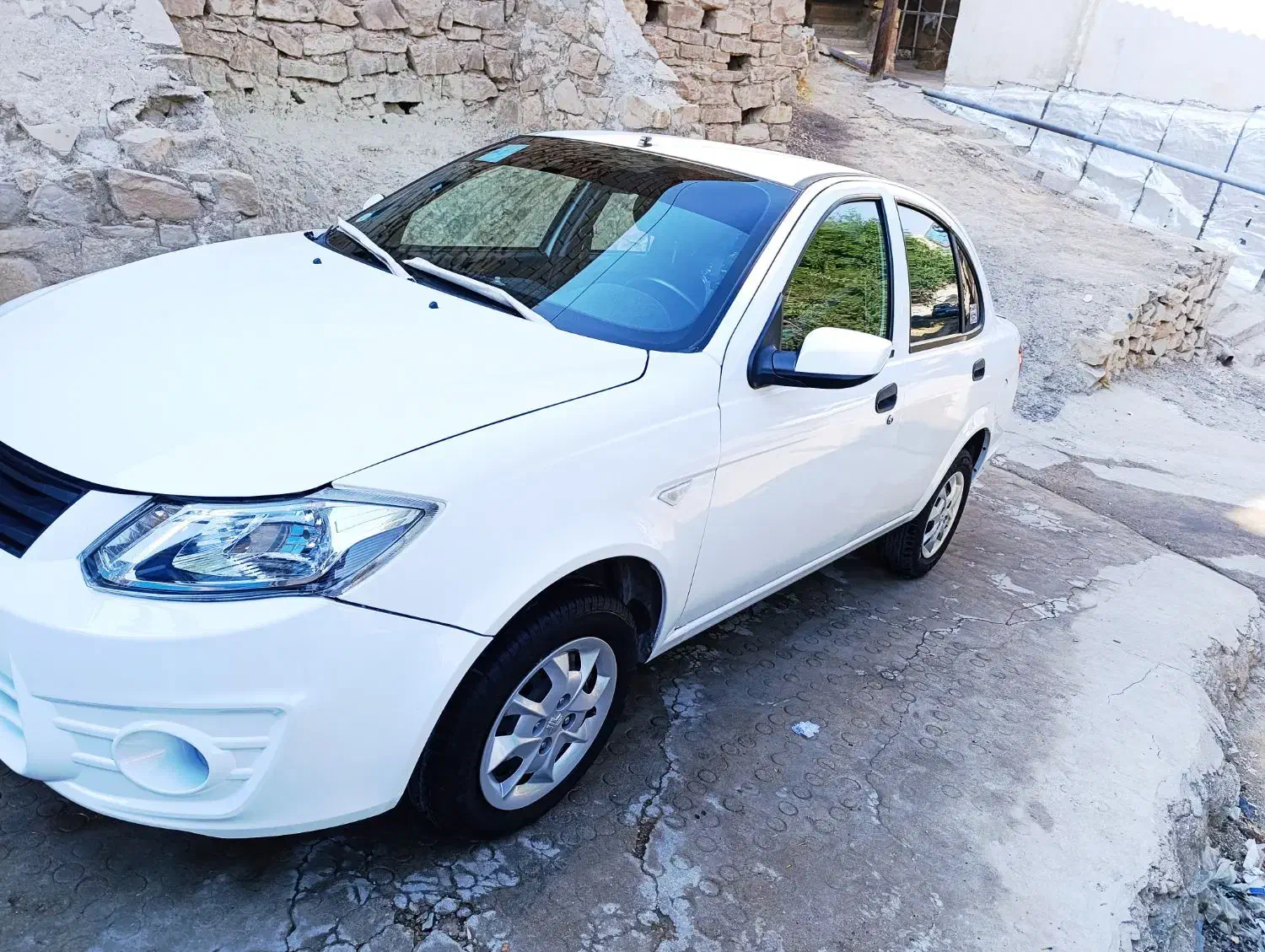 ساینا ۴۰۱دریچ سیمی|خودرو سواری و وانت|اهواز, پردیس دو|دیوار