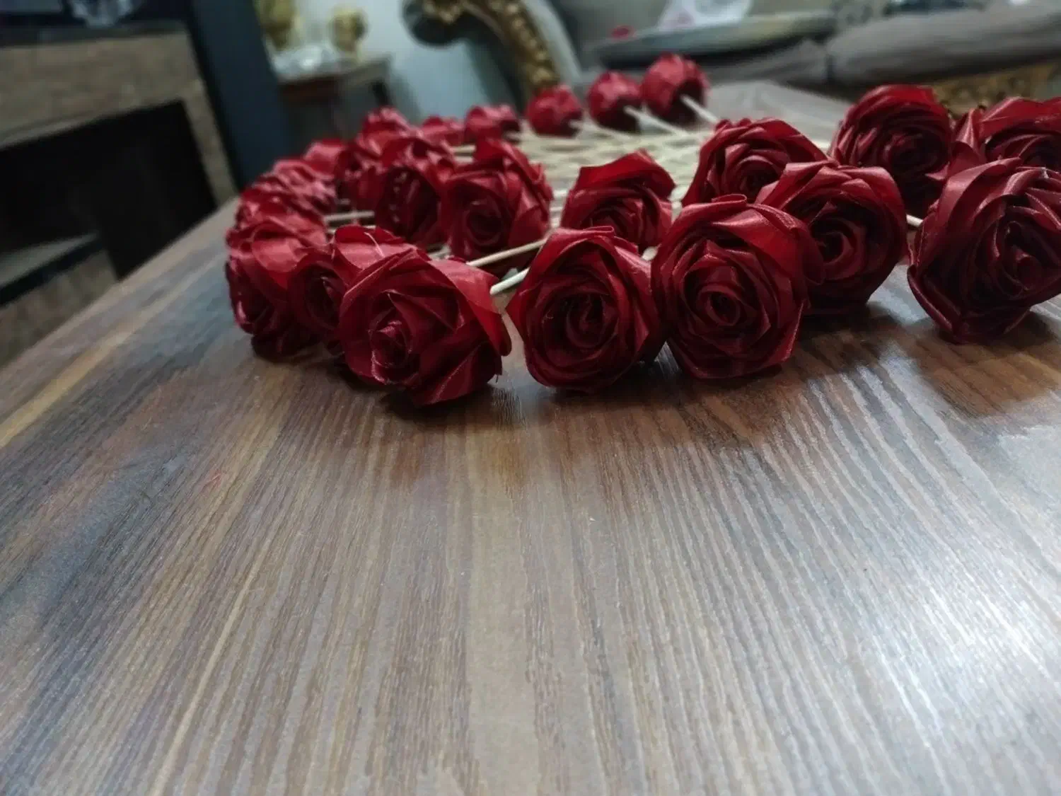 گل مصنوعی|گل مصنوعی|قم, نیروگاه|دیوار