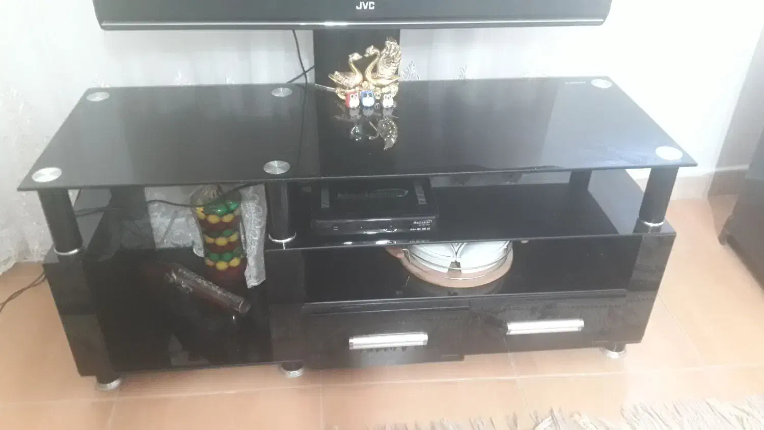 میز تلویزیون|میز تلویزیون|رشت, ساغری سازان|دیوار