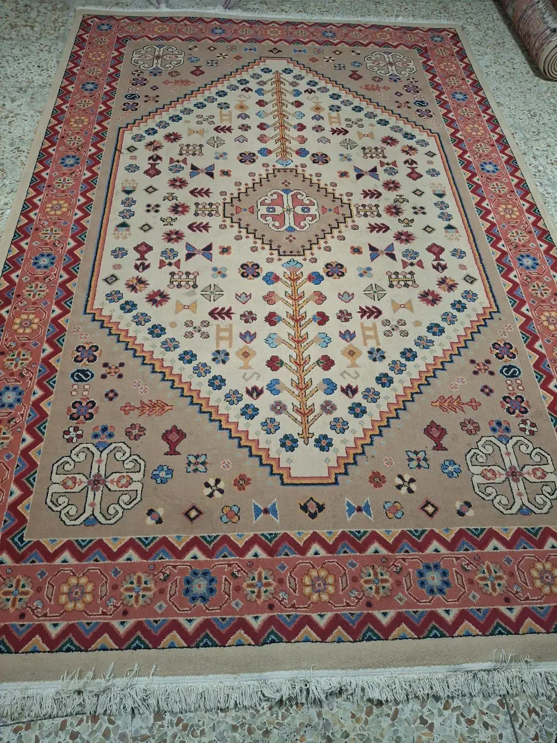 فرش ماشینی|فرش|سرعین, |دیوار