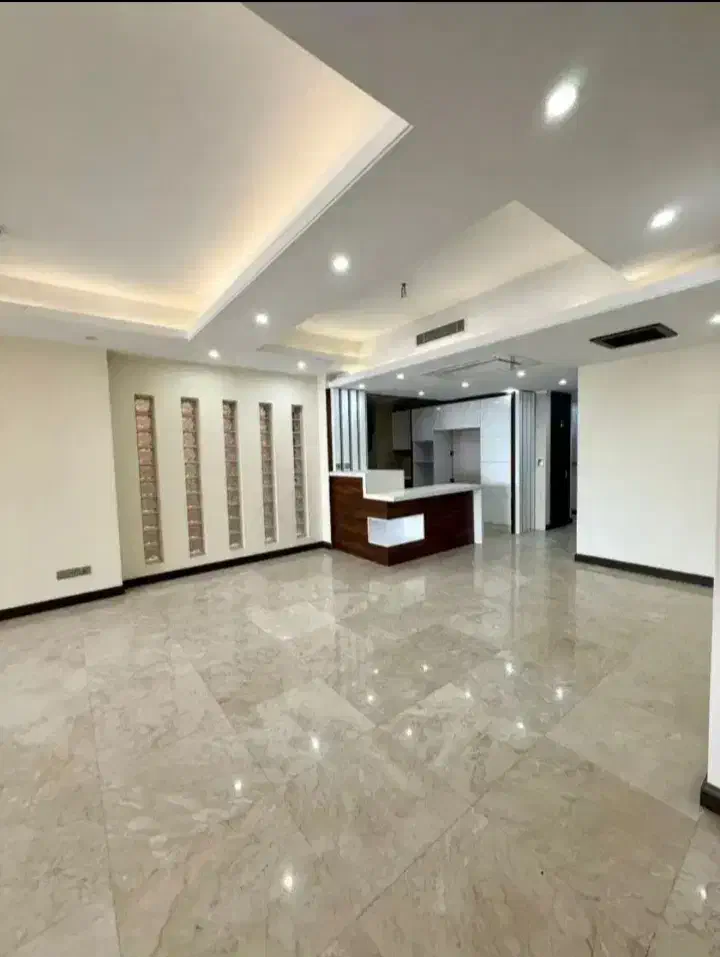 ۱۴۰م کامرانیه شمالی، نور جنوبی، لوکیشن طلایی