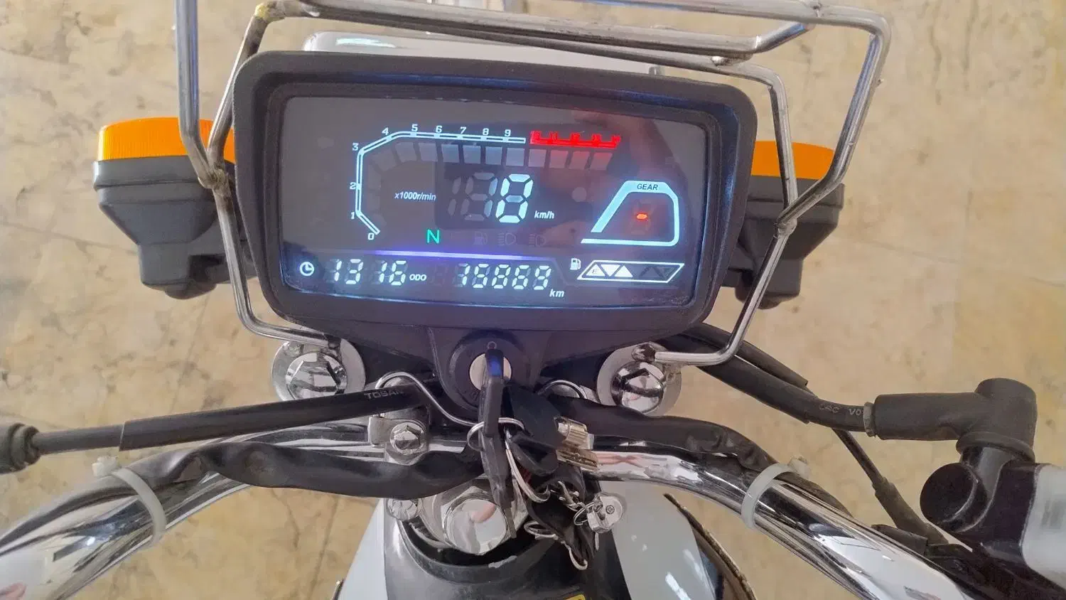 هوندا 200|موتورسیکلت|تهران, حکیمیه|دیوار