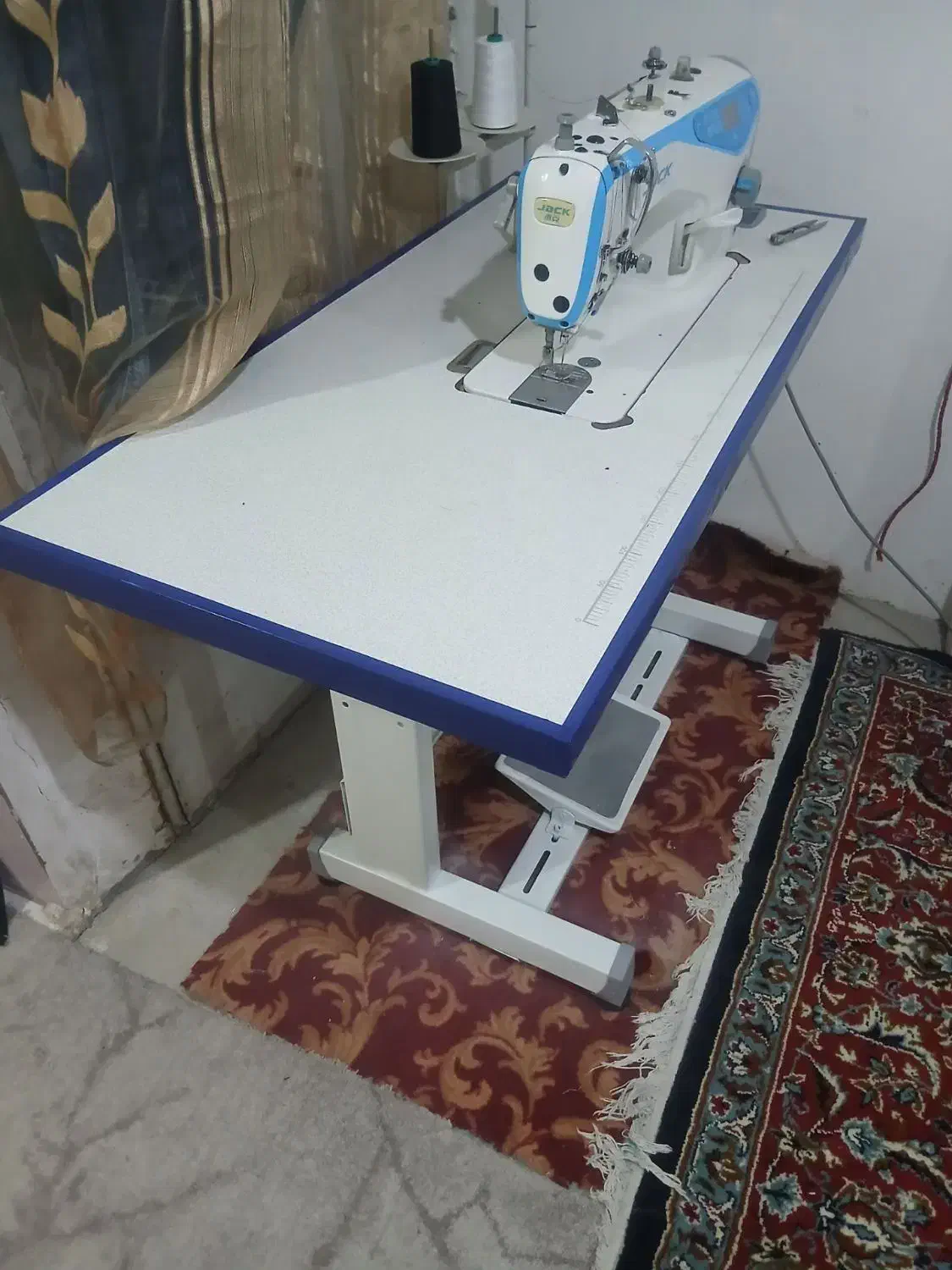 چرخ خیاطی A4سخنگو|چرخ خیاطی و ریسندگی|ورامین, خورین|دیوار