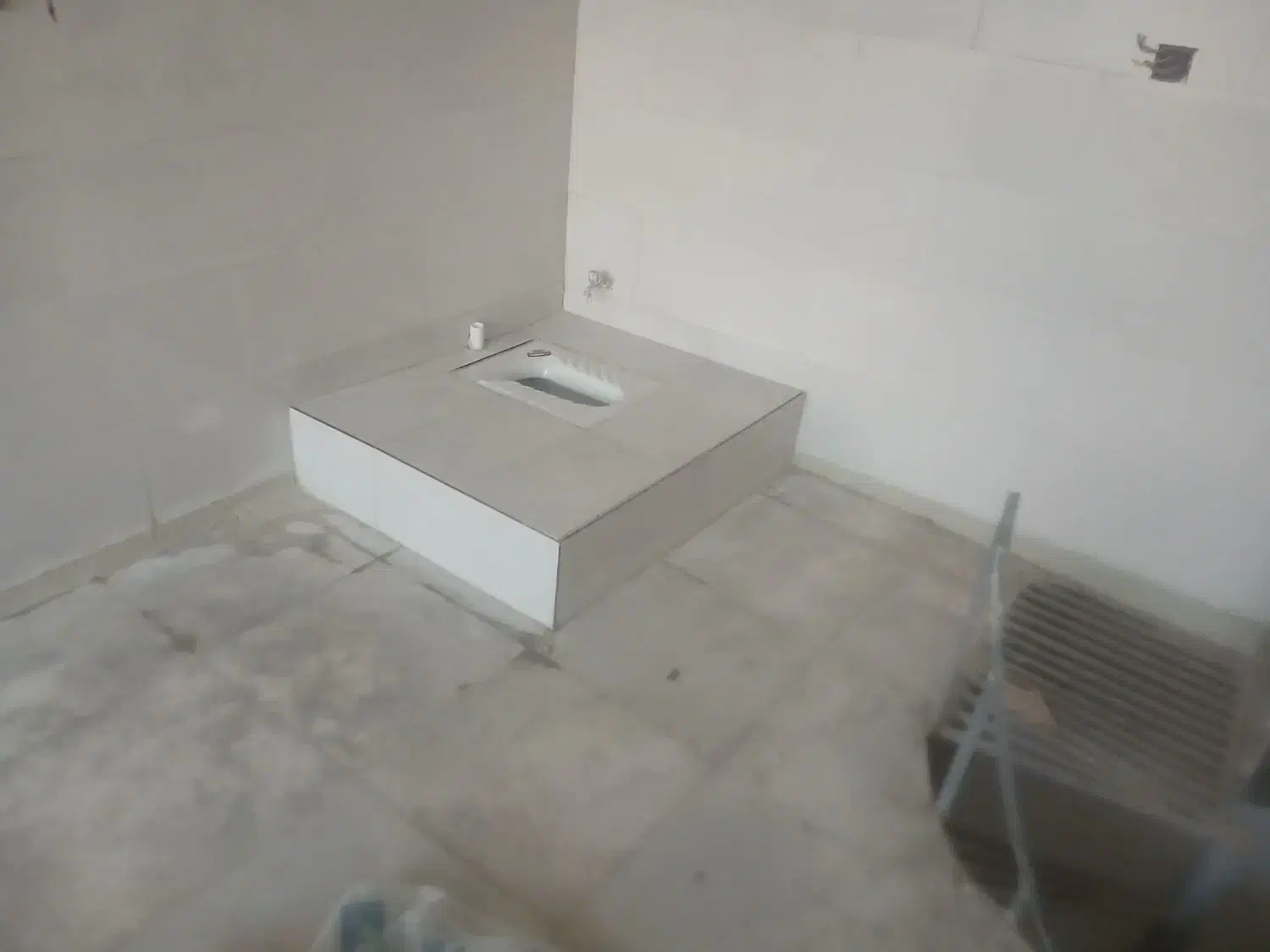 کاشیکاری و سرامیک کاری|خدمات پیشه و مهارت|شیراز, میانرود|دیوار