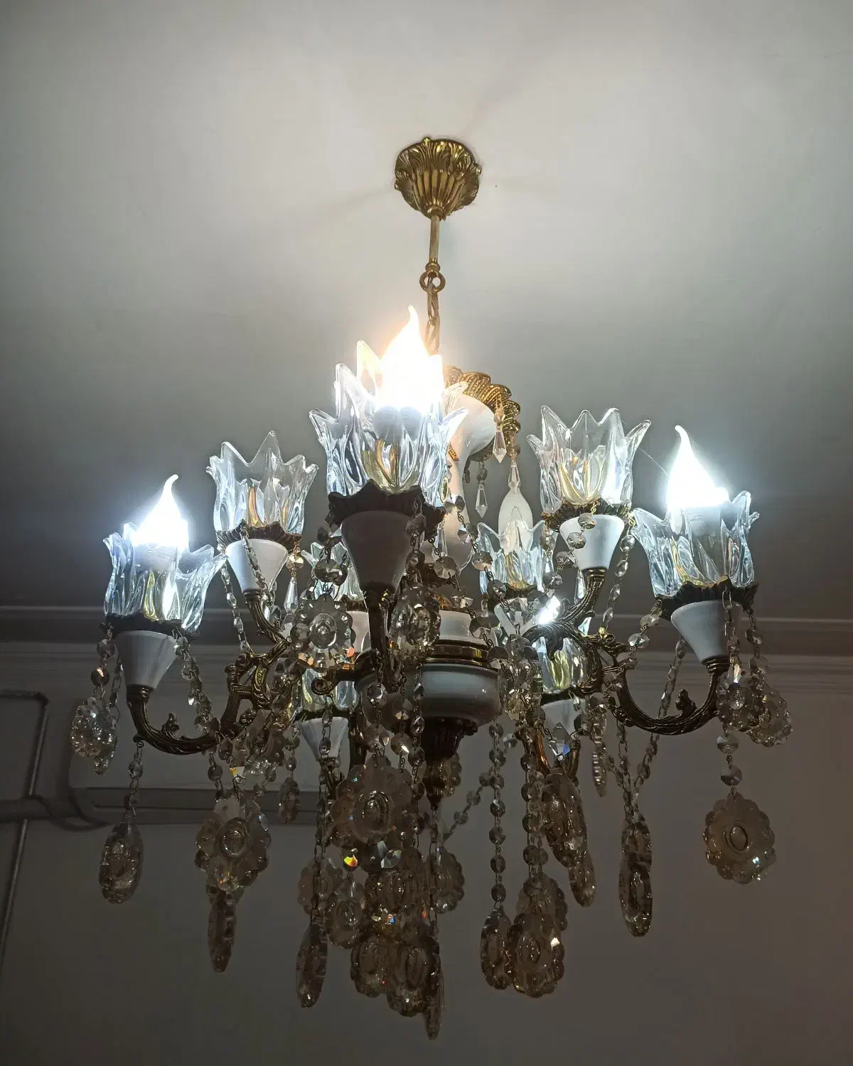 دو عدد لوستر در حد نو ۸تومن|لوستر و چراغ آویز|میاندوآب, |دیوار