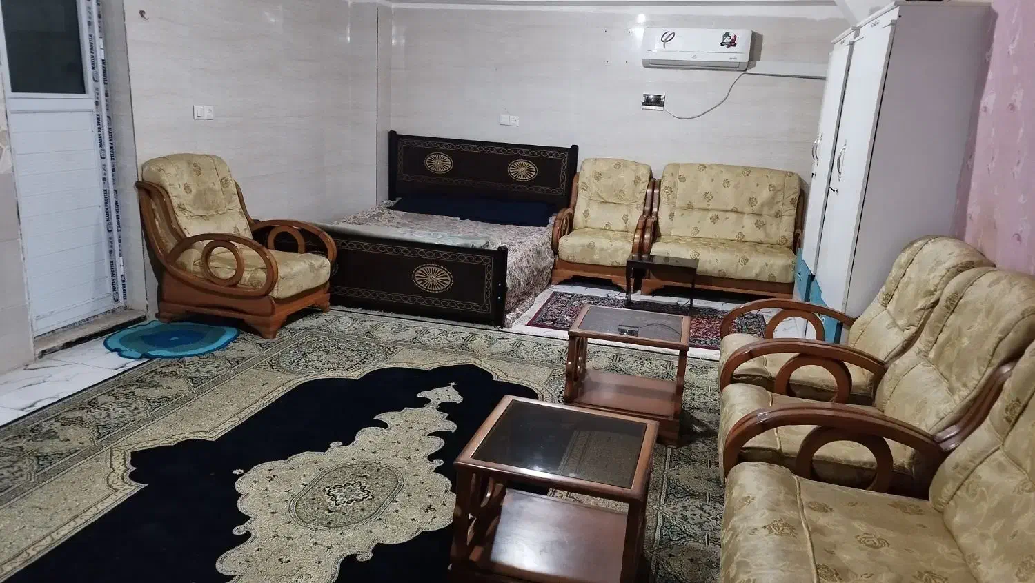 اجاره روزانه سوئیت آپارتمانی لوکیشن عال|اجارهٔ کوتاهمدت آپارتمان و سوئیت|شیراز, هفت تنان|دیوار