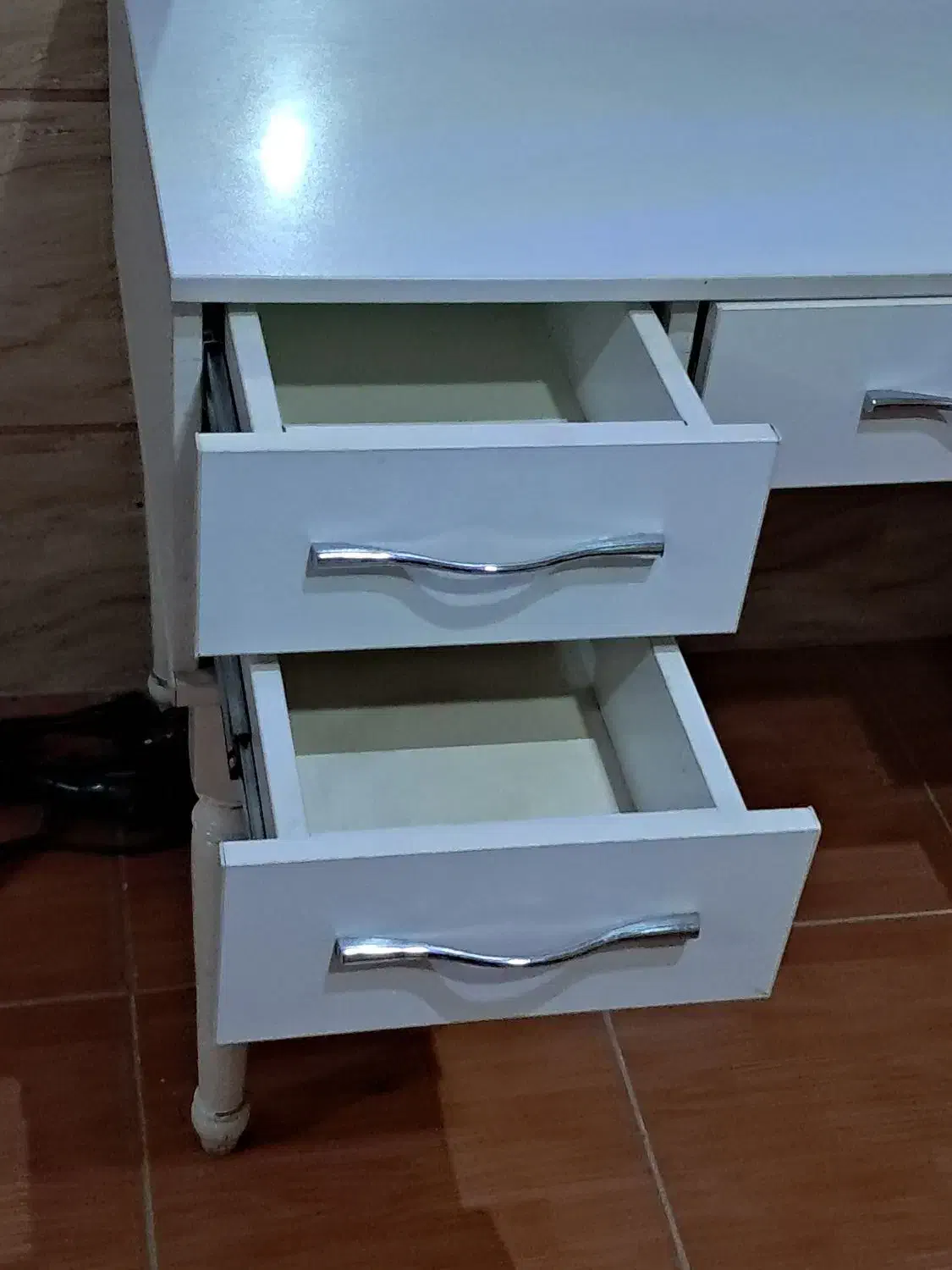 میز کنسول بااینه درحدنو|بوفه، ویترین، کنسول|الوند, |دیوار