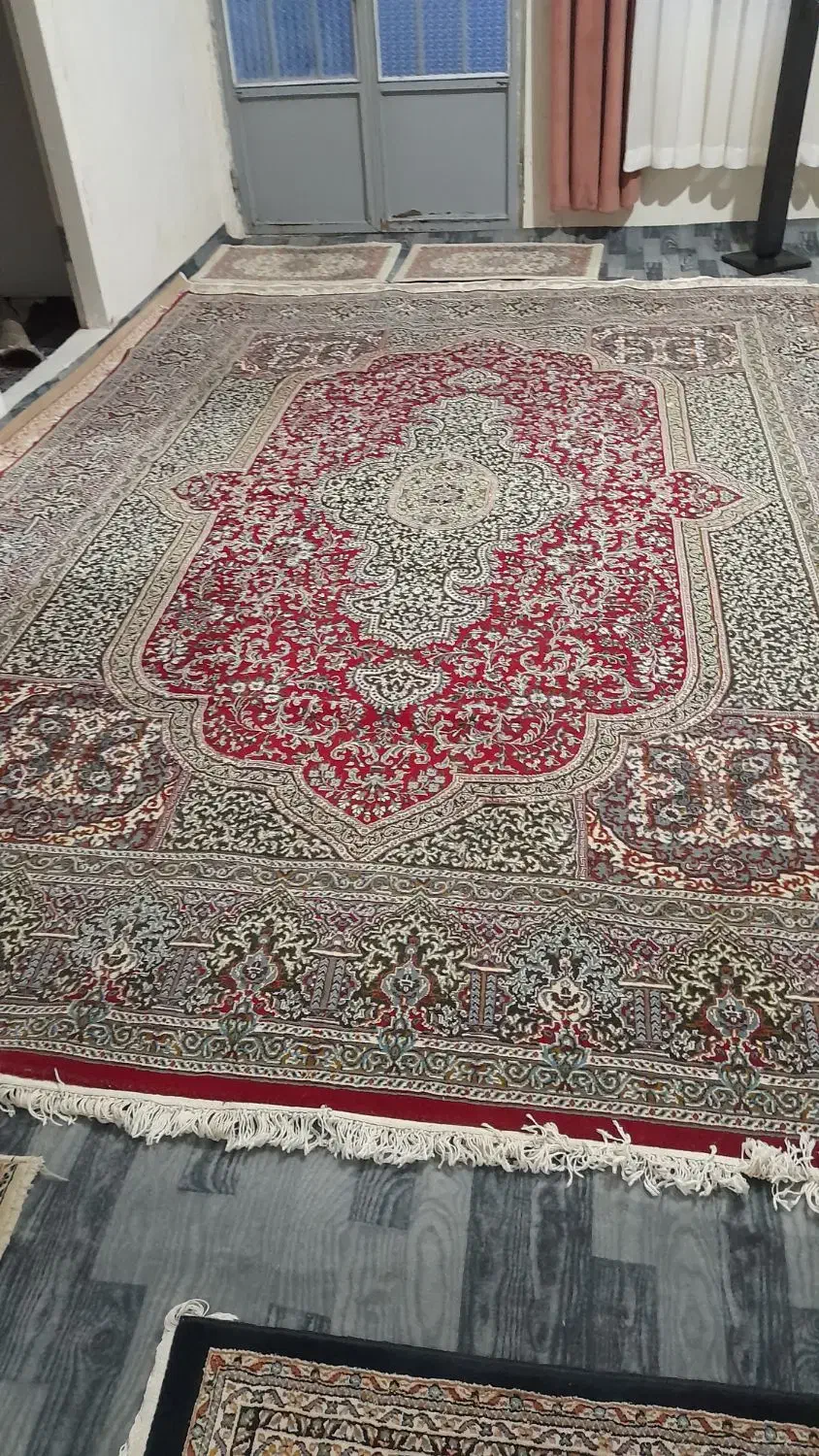 فرش ۹ متری|فرش|میانه, |دیوار