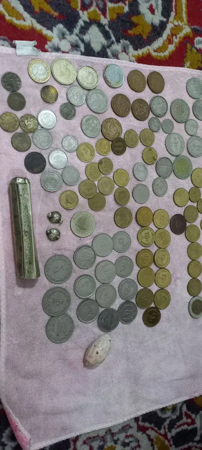 کلوکسیونی|کلکسیون سکه، تمبر، اسکناس|نقده, |دیوار