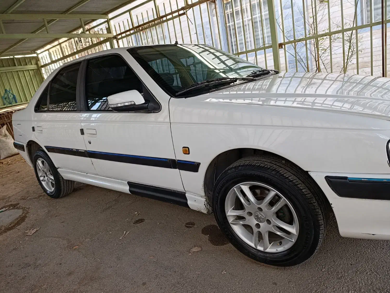 پژو پارس 93|خودرو سواری و وانت|خرم‌آباد, |دیوار