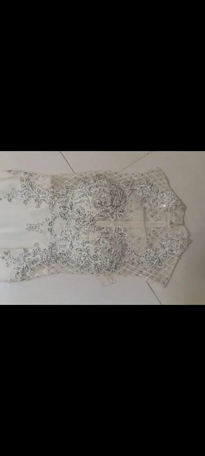 لباس مجلسی|لباس|کرج, کوی مهر|دیوار