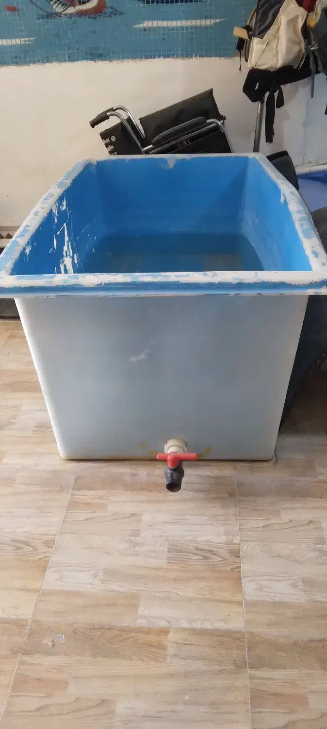 وان آب یخ ، گرم|لوازم حمام|بروجرد, |دیوار