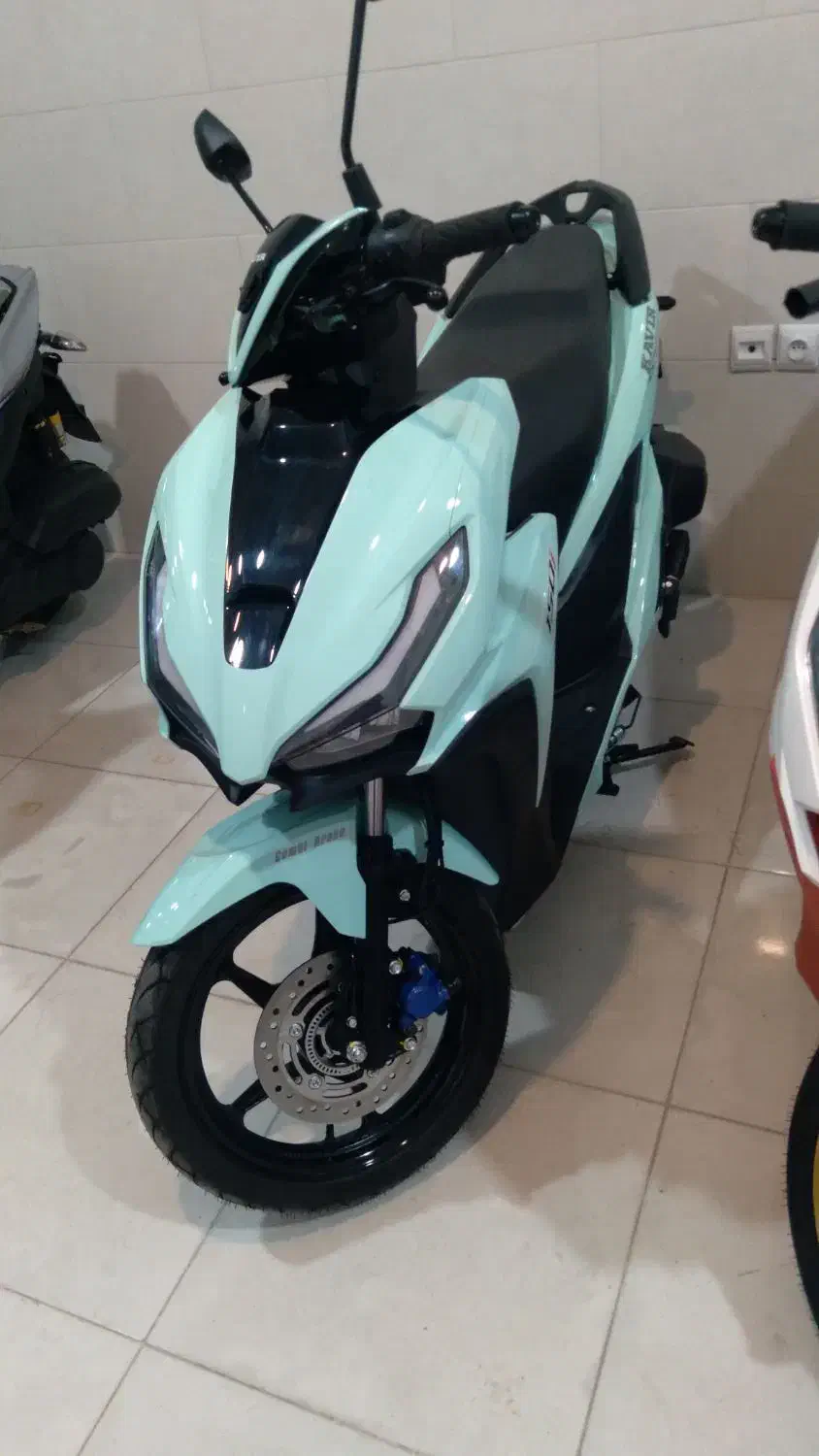 کلیک کویر s2 نیوفیس خشک مدل ۴۰۲|موتورسیکلت|رفسنجان, |دیوار