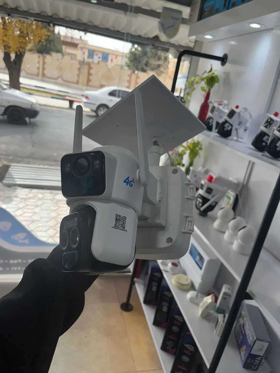 انواع /دوربین سیمکارتی/ موجود درآرسِس|دوربین مداربسته|آباده, |دیوار