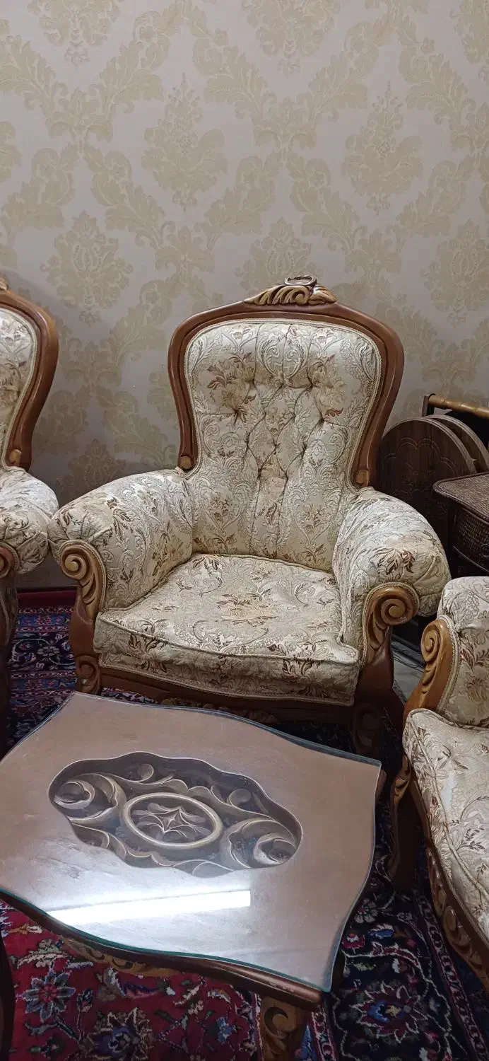 مبل سلطنتی|مبلمان خانگی و میز عسلی|مشهد, گوهرشاد|دیوار