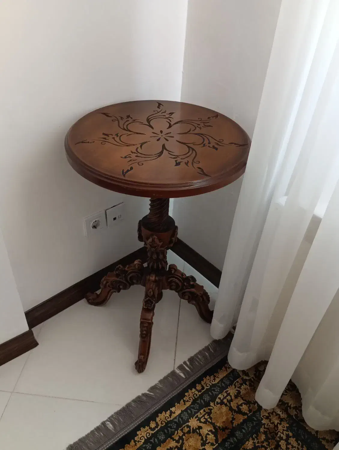 میز منبت چوبی|میز تلفن|خرمآباد, |دیوار