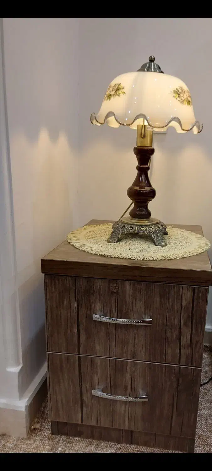 ۲ عدد پاتختی بدون خط و خش و کاملا سالم|تخت و سرویس خواب|تنکابن, |دیوار