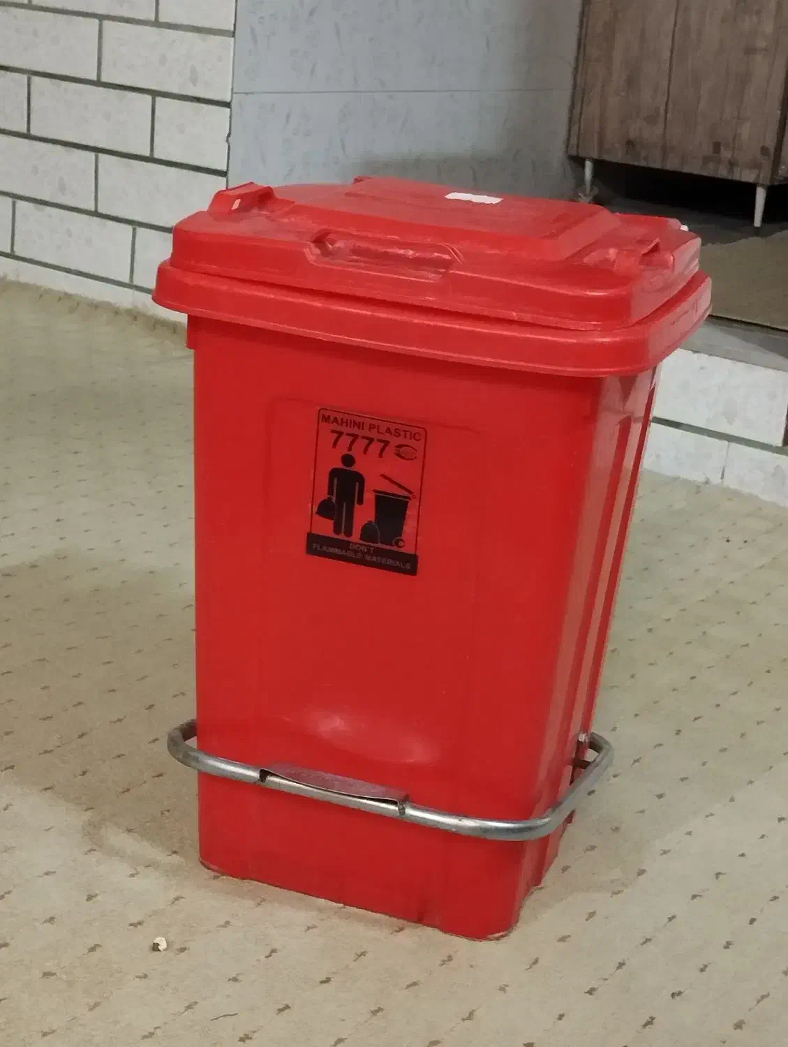 سطل زباله مغازه|لوازم نظافت|ساوه, |دیوار