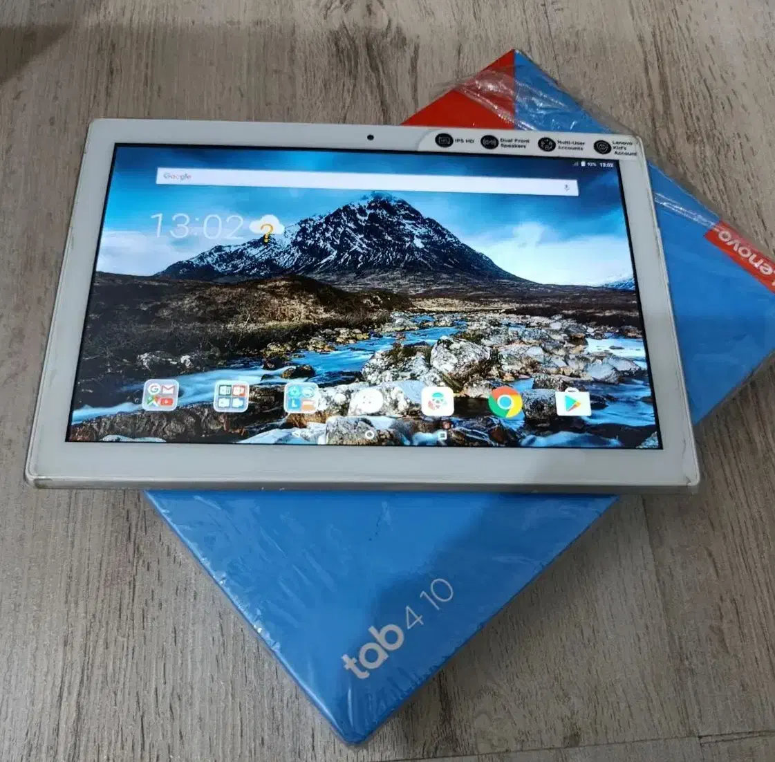 تبلت لنوو تب4|تبلت|اصفهان, قلعه طبره|دیوار