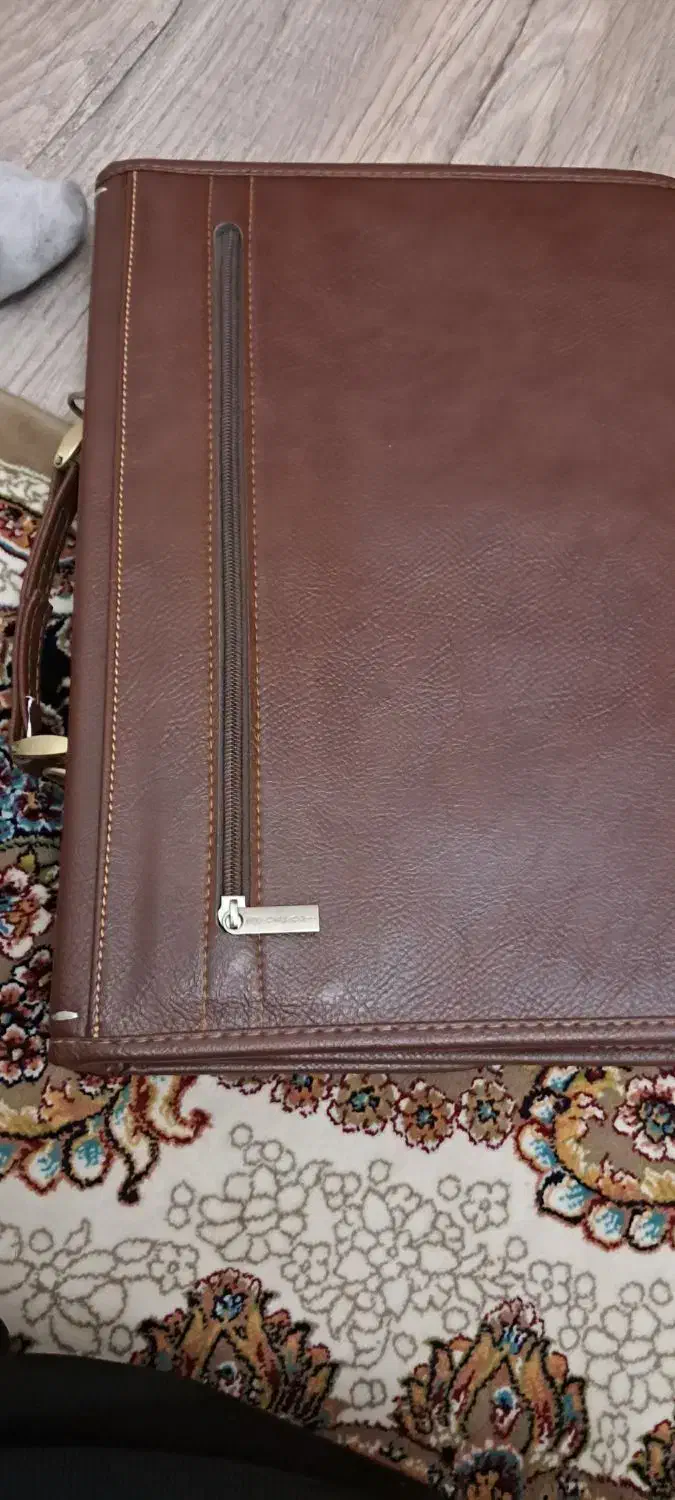 کیف|کیف، کفش، کمربند|مشهد, هنرستان|دیوار