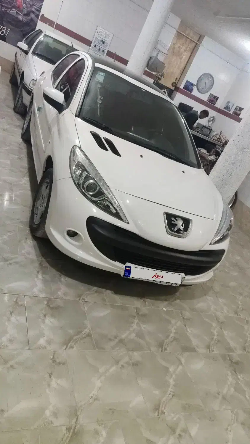 207پانا مدل 1402|خودرو سواری و وانت|خرم بید, |دیوار