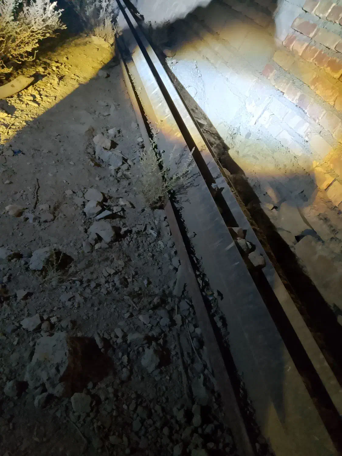 تیر آهن اصل|مصالح و تجهیزات ساختمان|سراوان, |دیوار