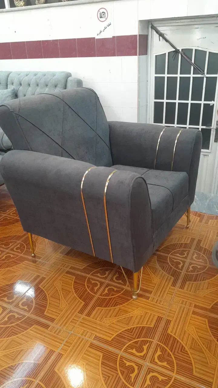 نیروی کار با جای خواب کارگر ساده|استخدام خدمات فروشگاه و رستوران|زاهدان, |دیوار