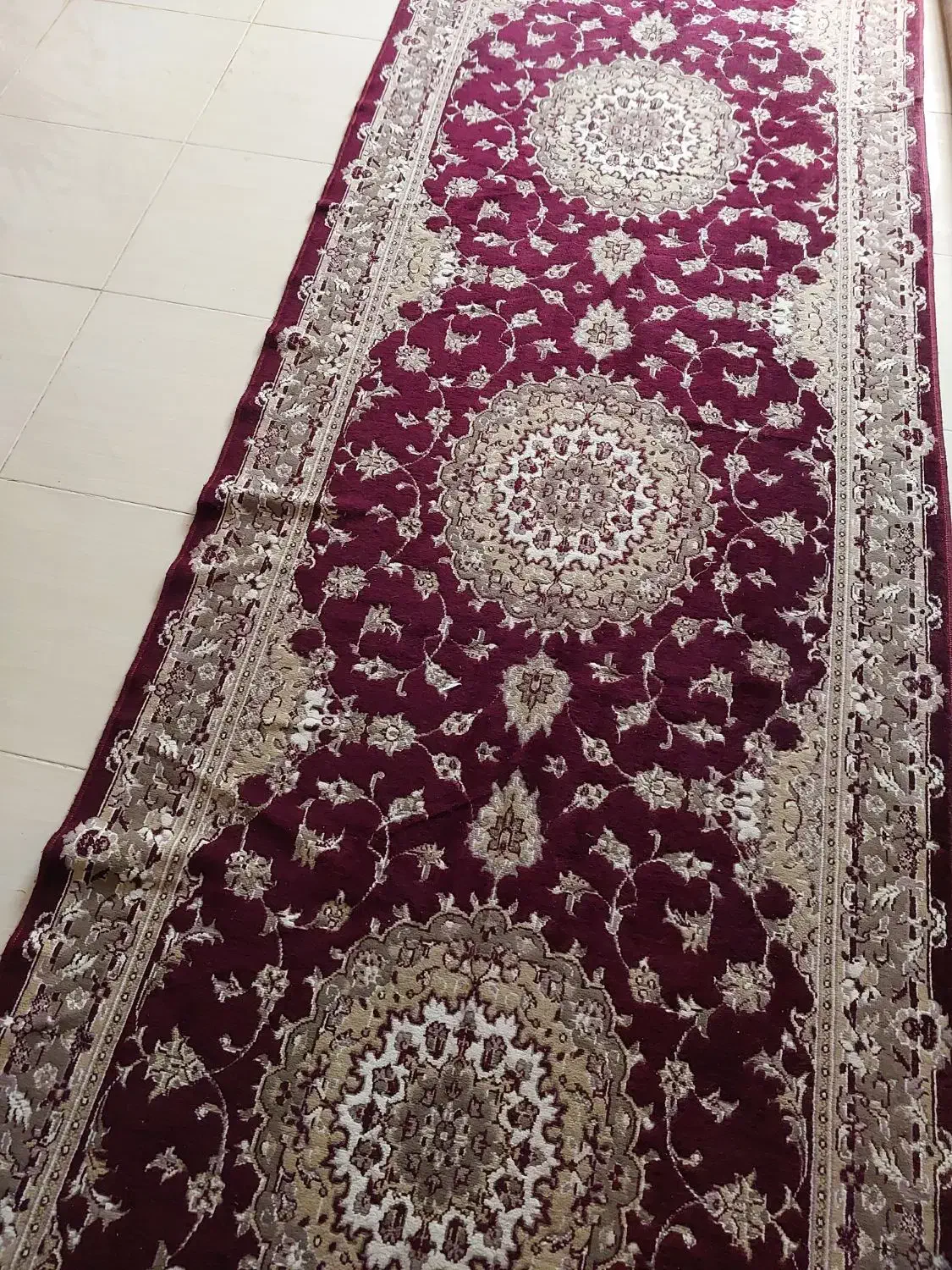 قالی راهرویی سالم وبدون پارگی|فرش|اهواز, کوی باهنر|دیوار