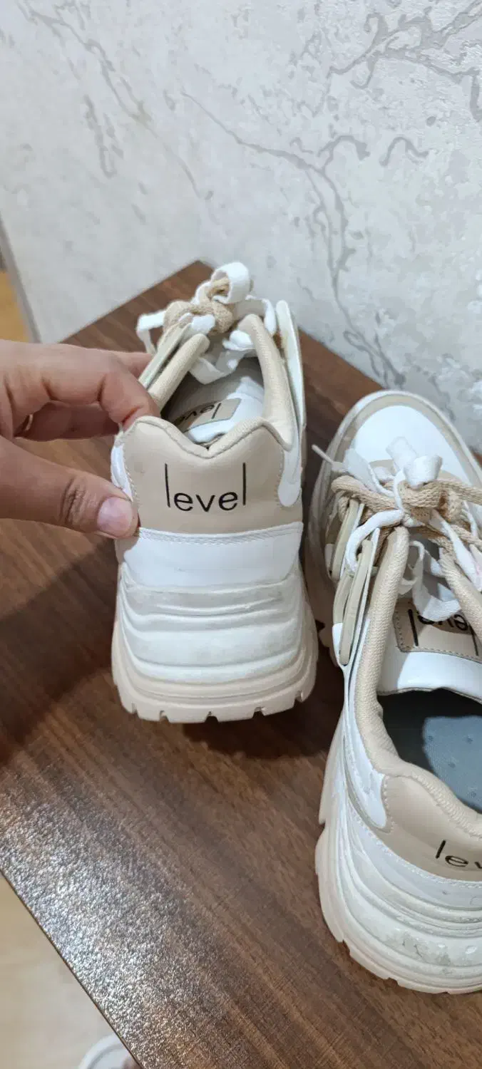 کفش اسپرت|کیف، کفش، کمربند|فولادشهر, B8|دیوار