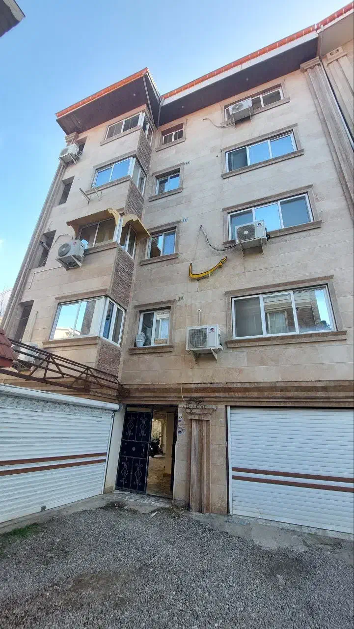 فروش فوری آپارتمان پشت شهرداری معاوضه با خودرو|فروش آپارتمان|املش, |دیوار