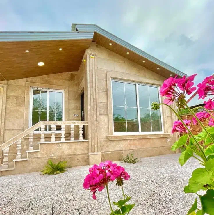 خانه ویلایی باپروانه،پایان کار/مبله/سنددار/۲۰۰متری|فروش خانه و ویلا|خشکبیجار, |دیوار